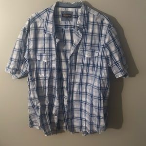 Like new men’s button down Johnson and Murphy shirt